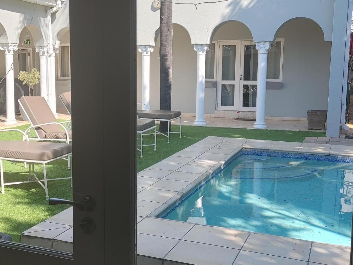 131 On Herbert Baker Boutique Hotel Pretoria Bagian luar foto